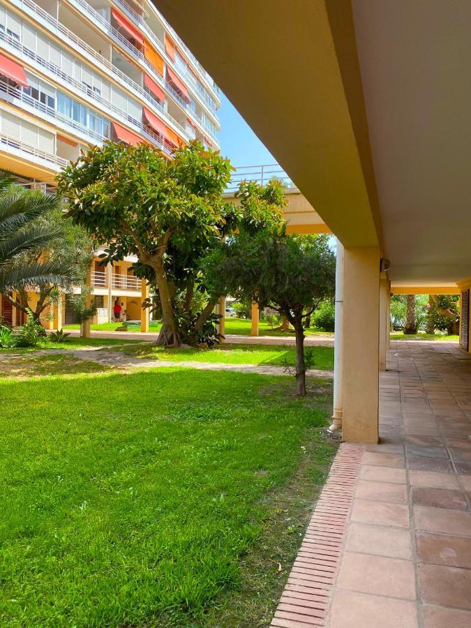Acogedor Estudio A 2 Min De La Playa Apartment Торемолинос Екстериор снимка