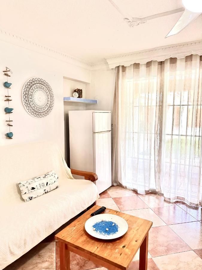 Acogedor Estudio A 2 Min De La Playa Apartment Торемолинос Екстериор снимка